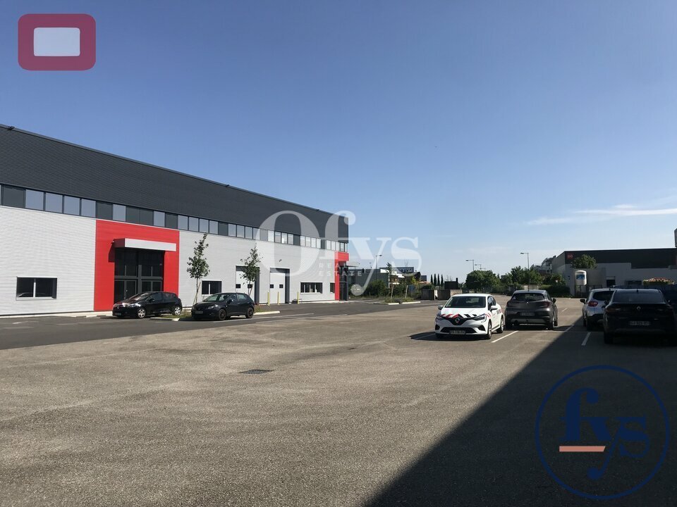 Local d&rsquo;activité – Location – DAGNEUX – 406 m²