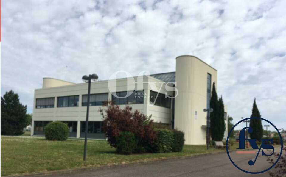 Local d&rsquo;activité – Location – VENISSIEUX – S23 Grand Lyon Sud Est – 2565 m²