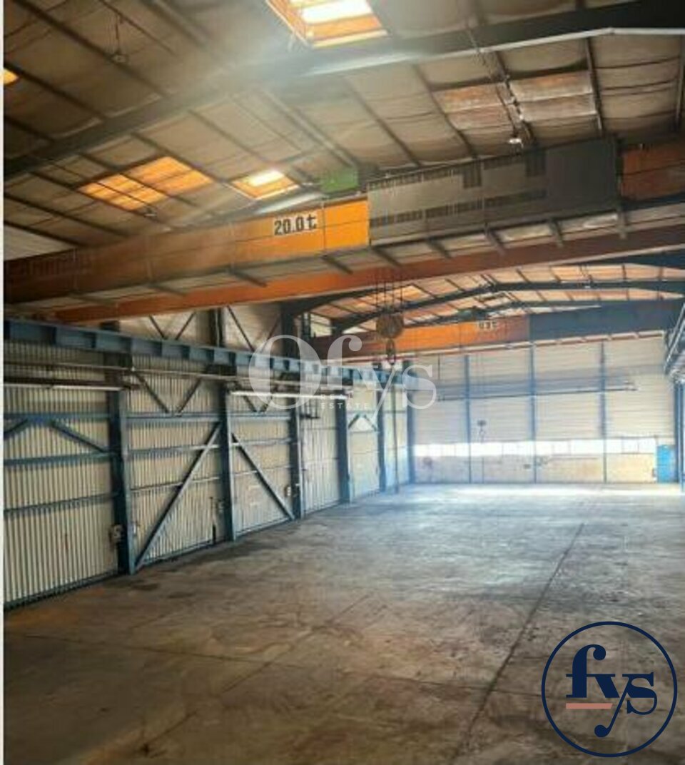 Local d&rsquo;activité – Location – BELIGNEUX – 1910 m²