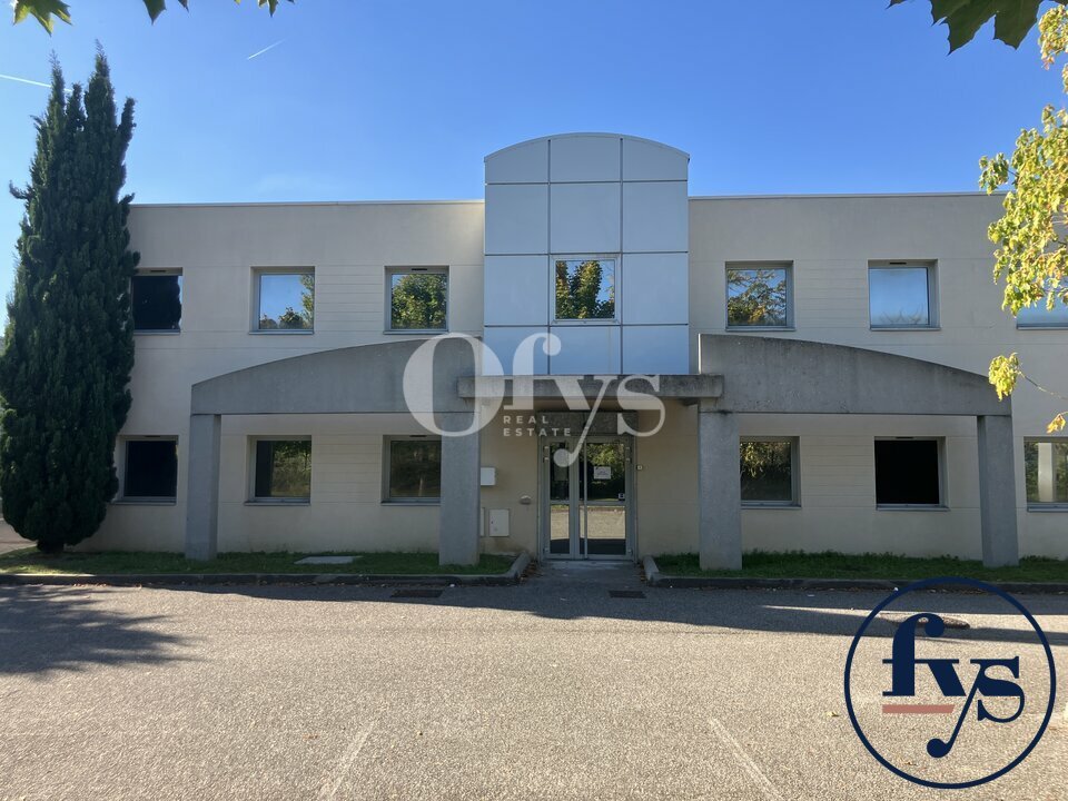 Local d&rsquo;activité – Location – SAINT-PRIEST – S23 Grand Lyon Sud Est – 500 m²