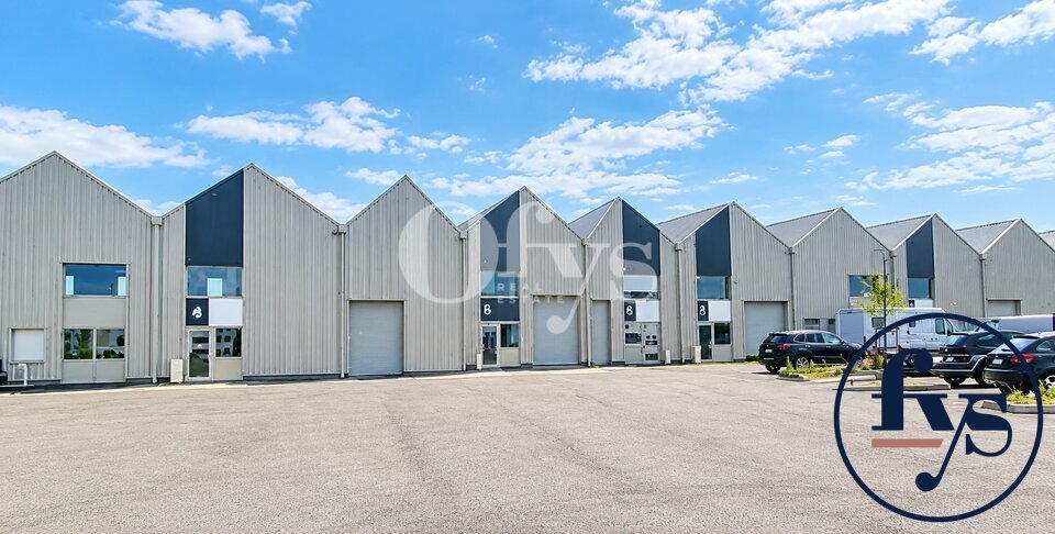 Local d&rsquo;activité – Location – GENAS – S22 Grand Lyon Est – 310 m²